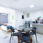Studio With Pool, And 5-Min Walk To The Beach