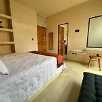 Chichen 27 Departamentos Nuevos Con Piscina Cerca De Ferry A Isla Mujeres
