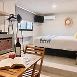 Xaman - Boutique Studios