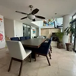 Casa La Ceiba