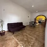 Casa Naay