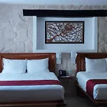 Cancun International Suites