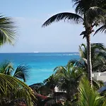 Turquoise Suite With Ocean View
