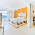 Occidental Costa Cancun