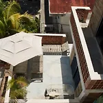 Macarena Hotel