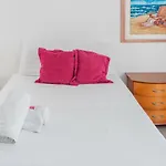 Hostel Kaana 4 You