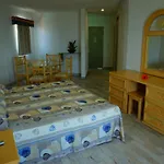 Hotel Imperial Las Perlas