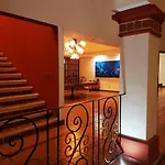 Hacienda Los Alamos Bed & Breakfast