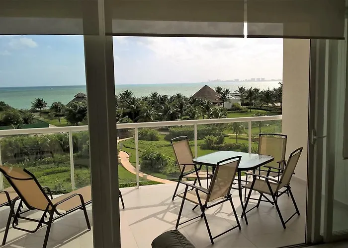 Swim The Caribbean & Work With A View