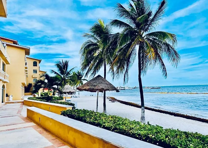Punta Me Apartment Beach Front Condo Hotel & Waterpark