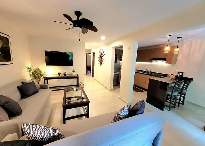 Departamento Centrico Y Moderno En Cancun.