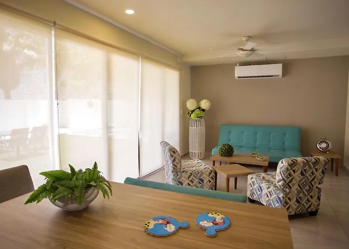 Deluxe Fully Furnished 2Bd
