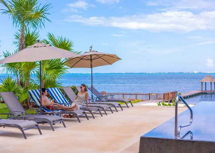 Naima Luxury Beachfront Apartments (Adults Only)