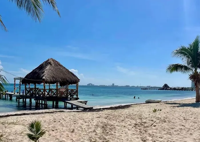 Daisys Beach Casa