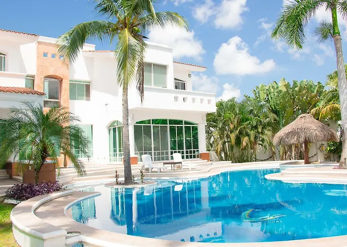Luxury Villa Alamos
