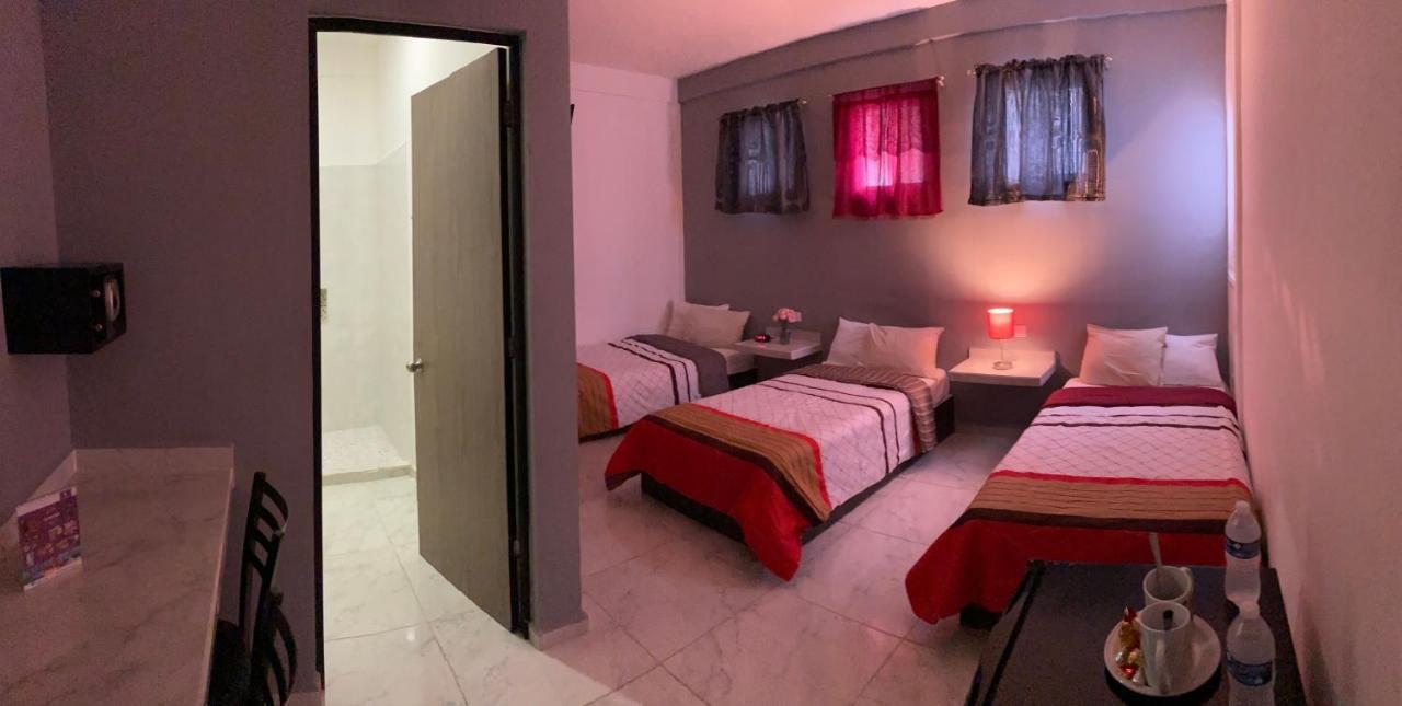 Gardenias Hotel