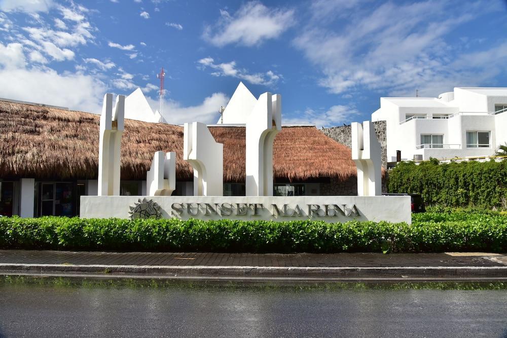 Sunset Marina & Yacht Club Resort 4*
