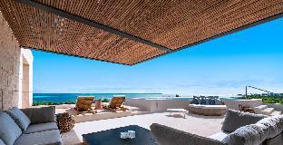Hotel Estudio Playa Mujeres 5*