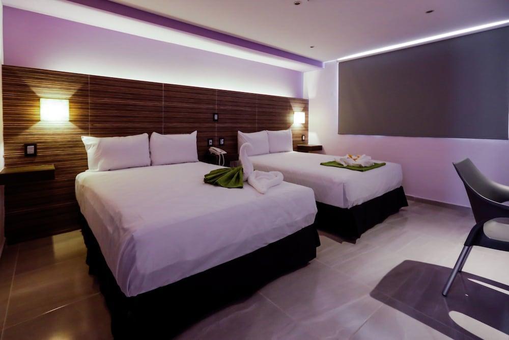 Kavia Cancun