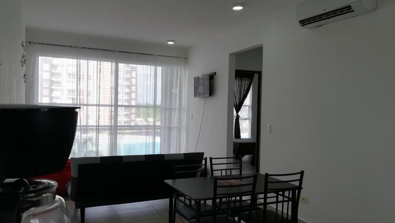 Dream Lagoons Renta 2 Y 3 Recamaras Apartment *