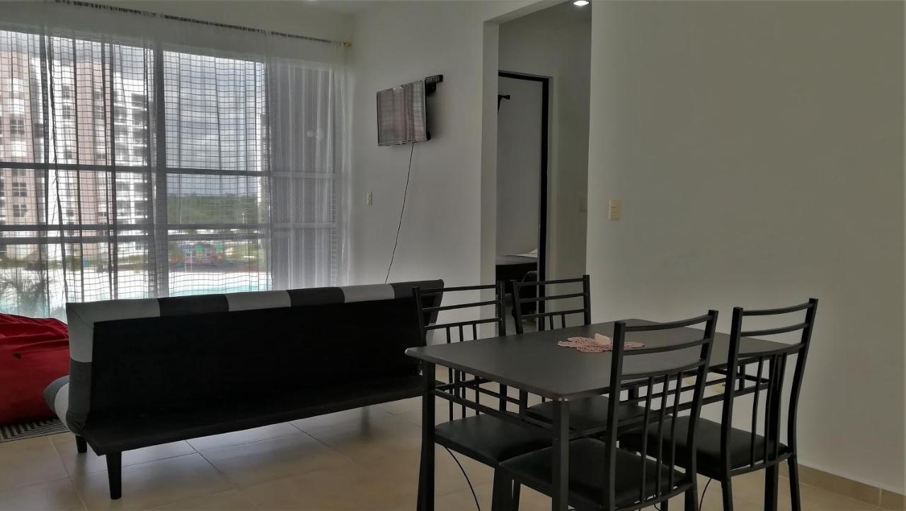 Dream Lagoons Renta 2 Y 3 Recamaras Apartment *