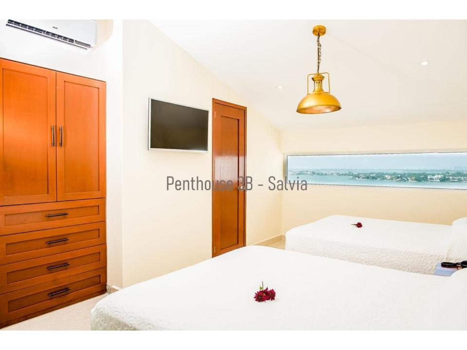 2 Story Oceanfront Penthouses On Beach! Aparthotel Cancún