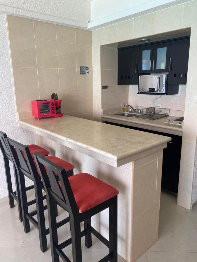 Oceanfront Prime Location Apartment *