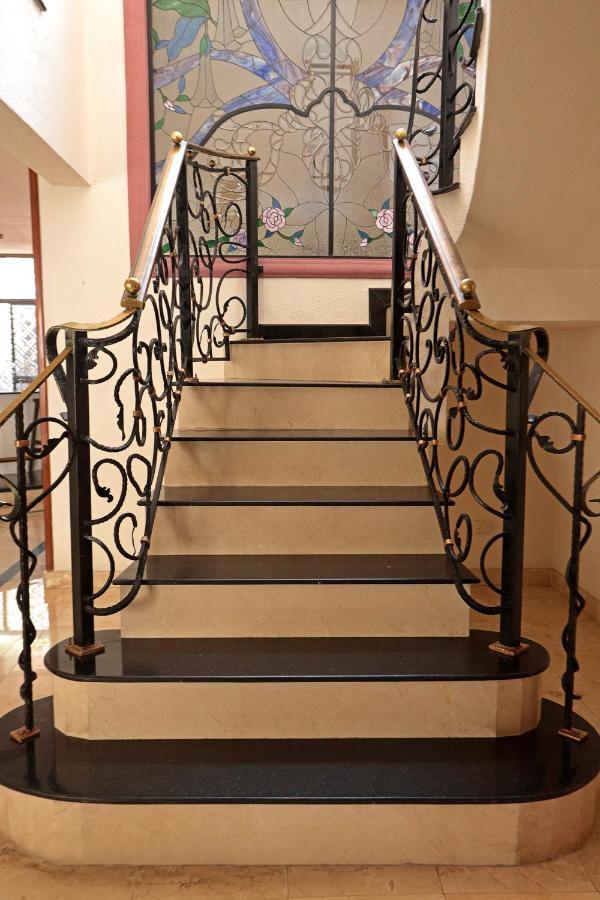 Colibri House Bed & Breakfast Cancun
