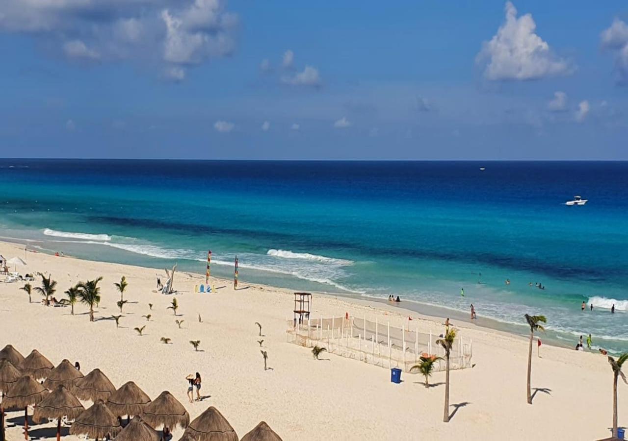 Apartment Xcanan Loft On Park Royal, The Area In Right On The Cancun