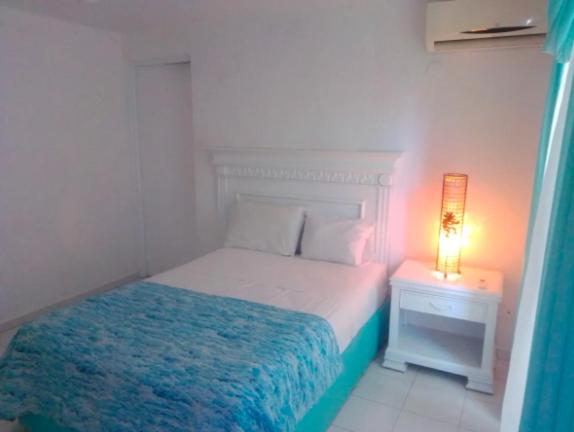 Apartamento Turquesa, Amplia, Excelente Ubicación.