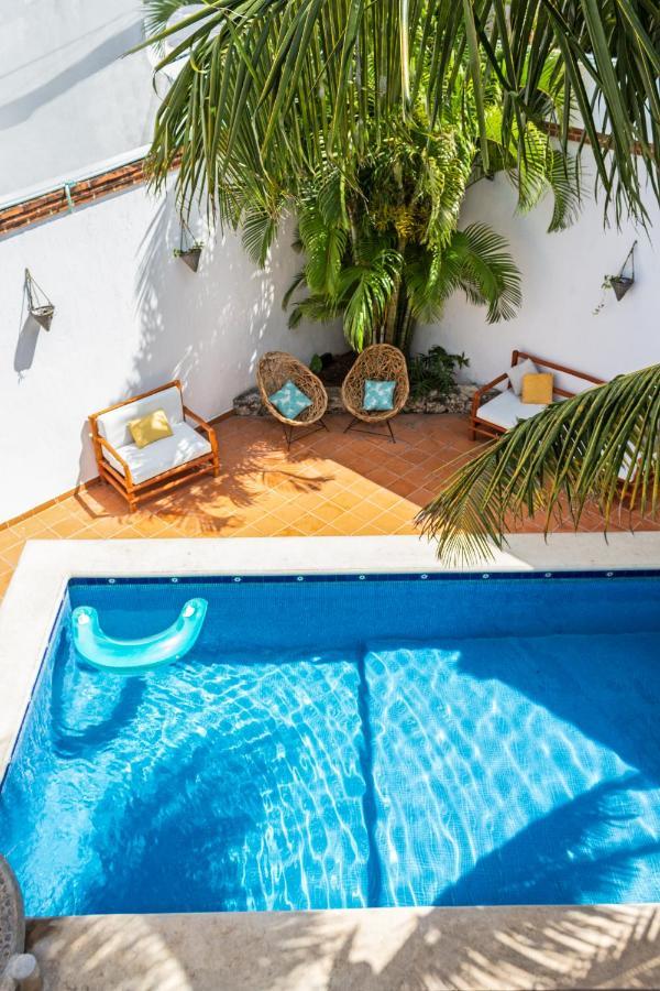Nomads Enigmatic & Restaurant Bar Cancun
