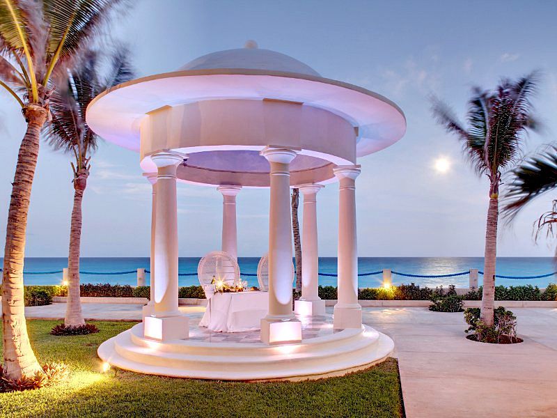 Resort Occidental Tucancun