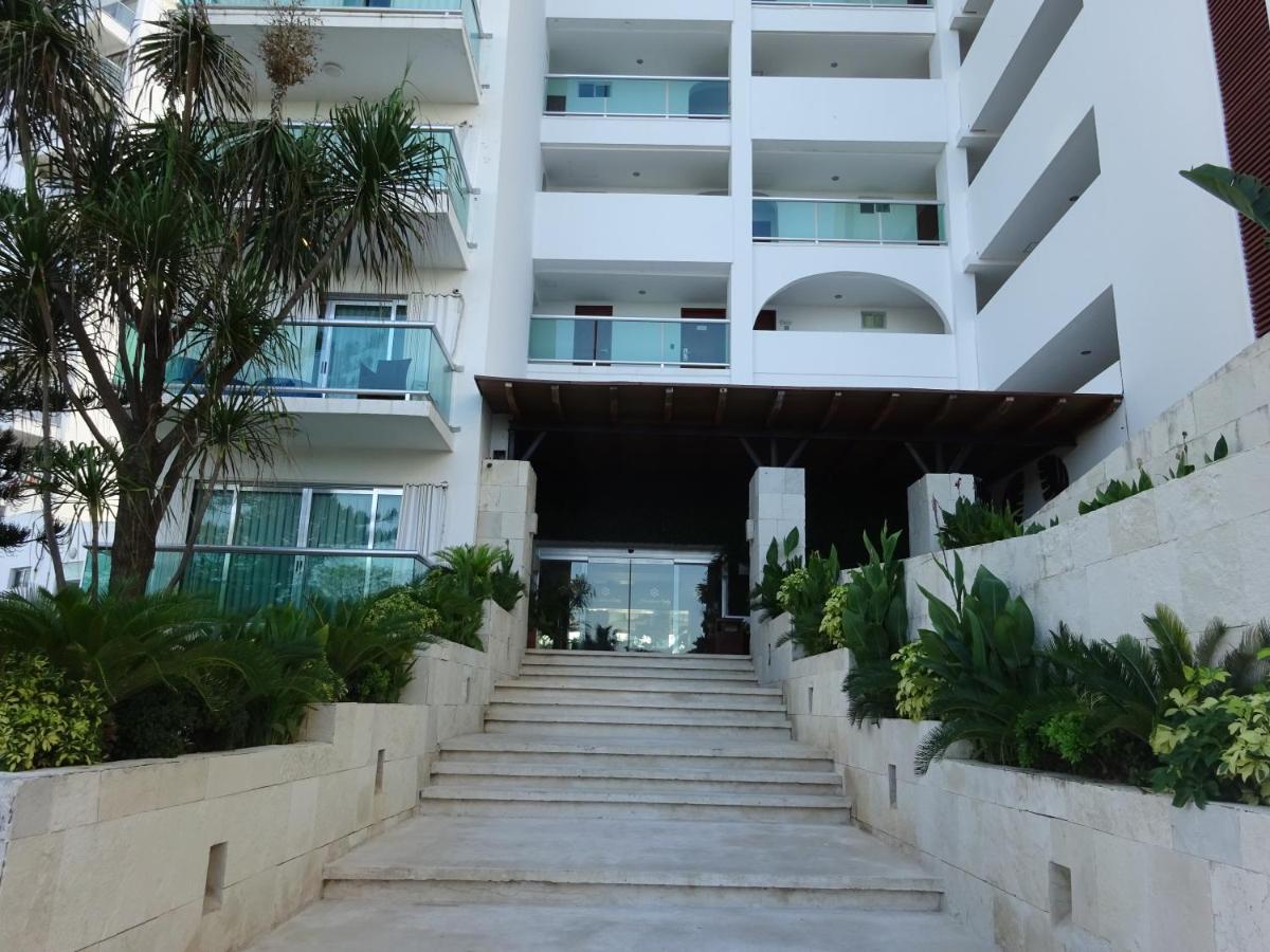 Apartment Ocean Front, Amazing Views *