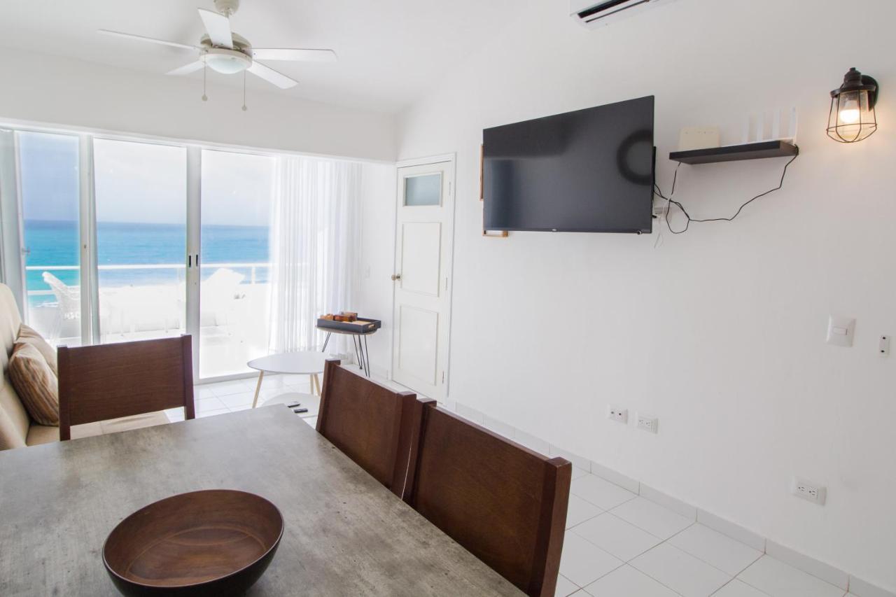 Penthouse Ocean Front, Steps To The Beach Cancun