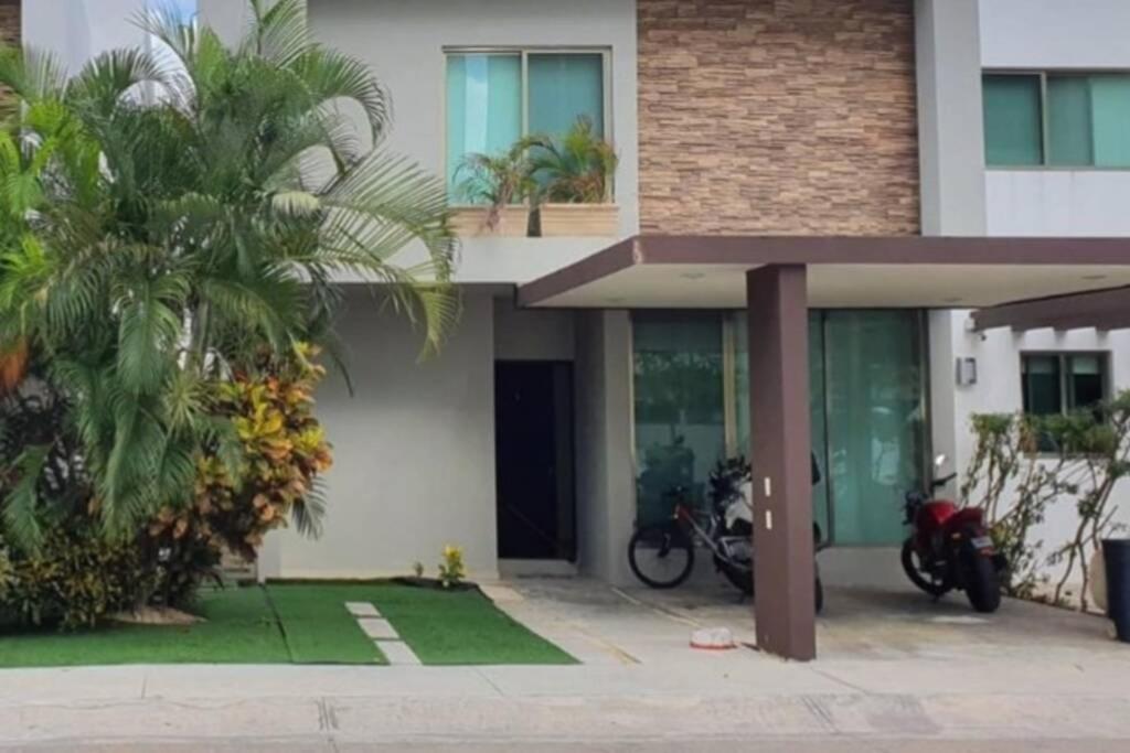 Holiday home Casa En Residencial De Lujo, 3 Habitaciones, Confort, Seguridad Y Ubicacion *