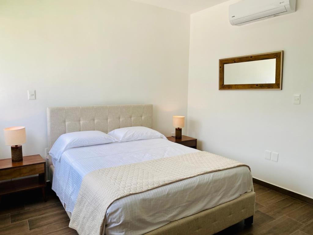 Cleo Apartment *