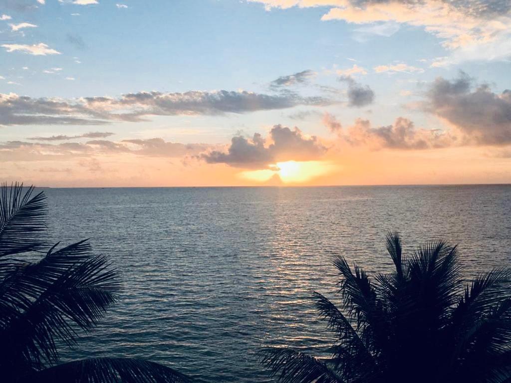 Punta Me Apartment Beach front condo Esmeralda Apartamento Cancún