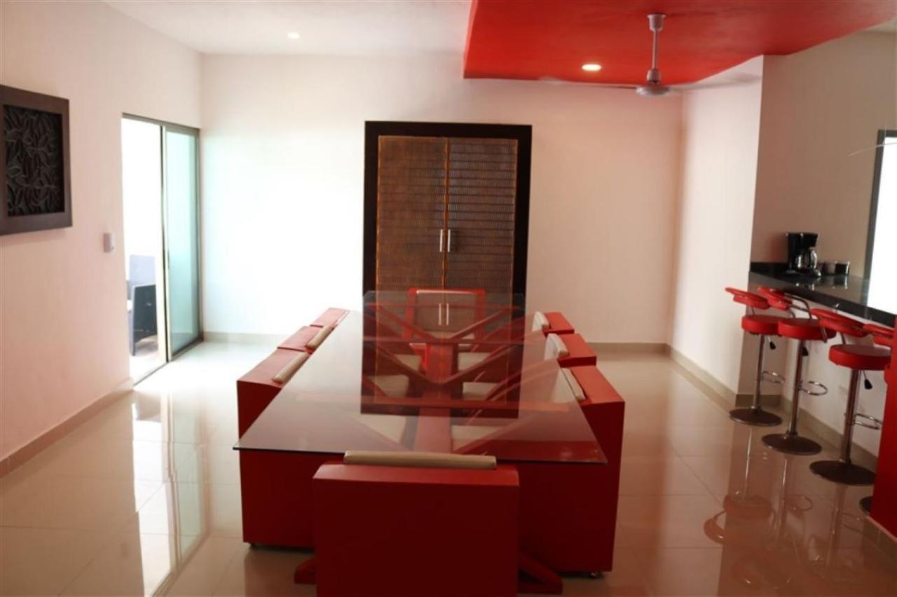 Torres Del Sol Apartment *