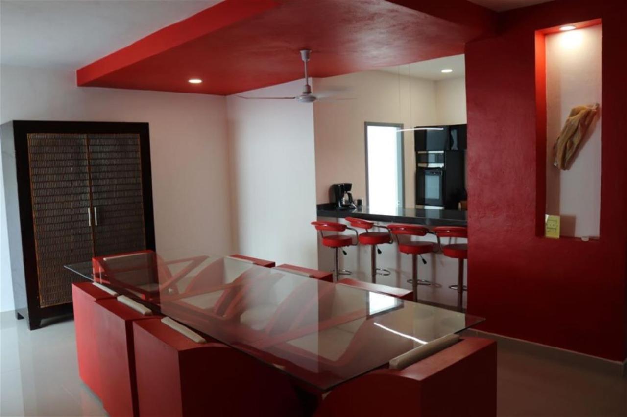 Torres Del Sol Apartment *