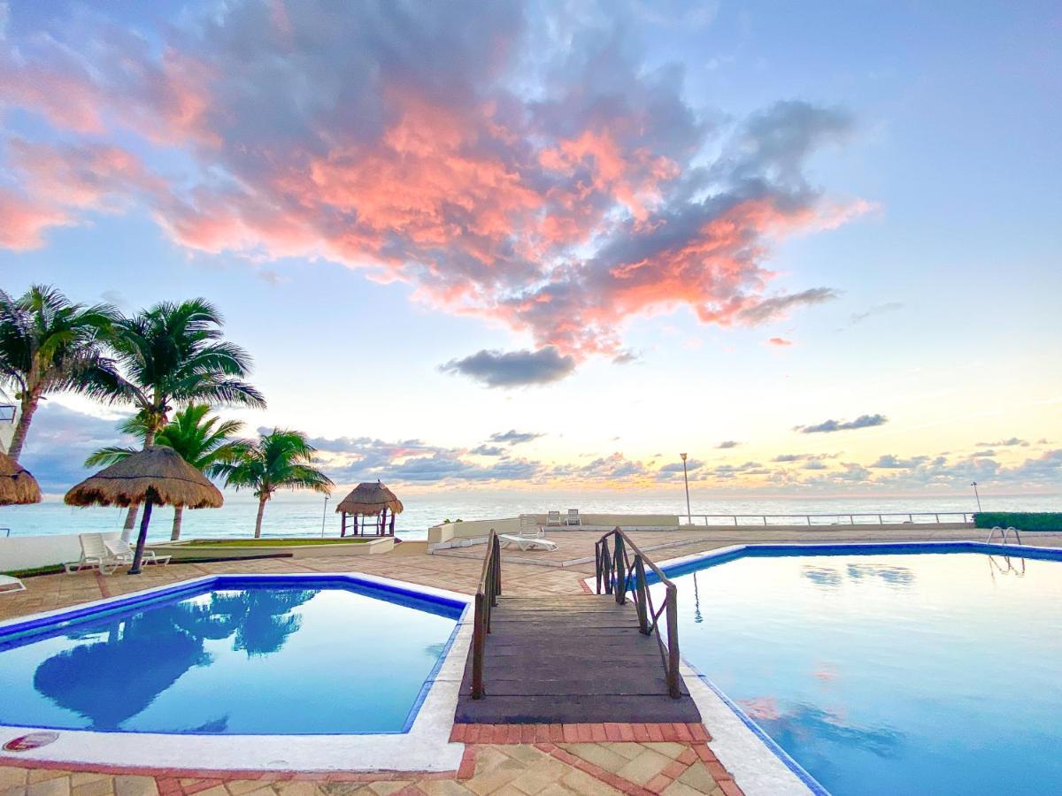 On The With Terrace Ocean View, Brisas 01 By & Ocean Apartamento