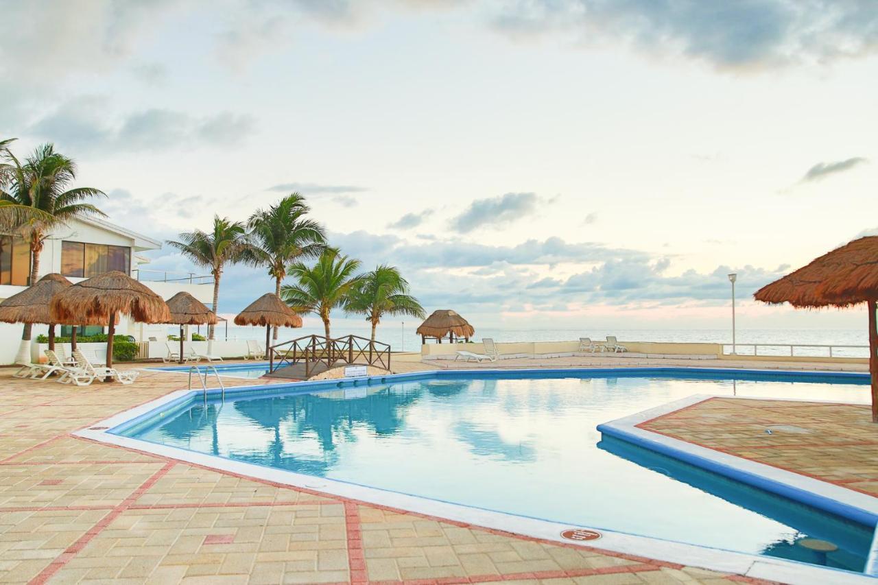 On The With Terrace Ocean View, Brisas 01 By & Ocean Cancún