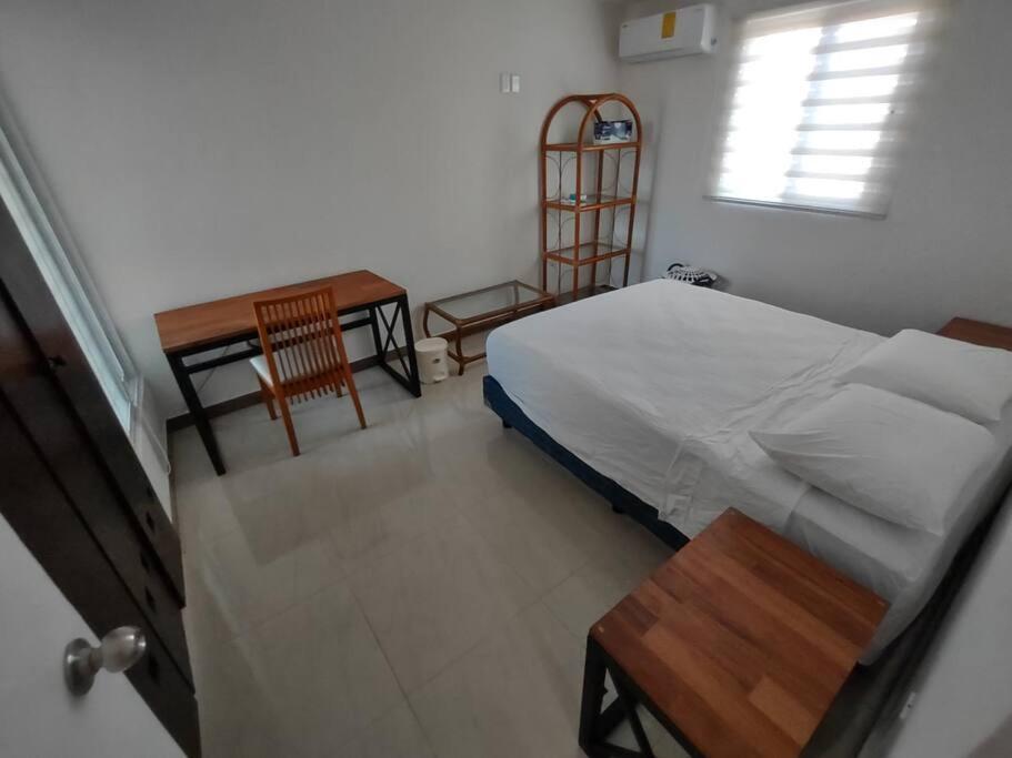Un Pedacito De Arena En * Cancun