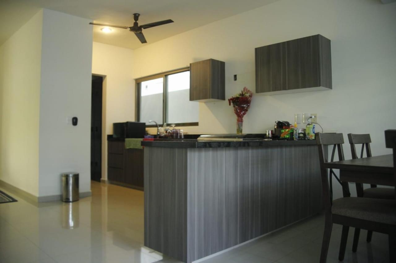 Casa En Residencial De Lujo, 3 Habitaciones, Confort, Seguridad Y Ubicacion * Cancun