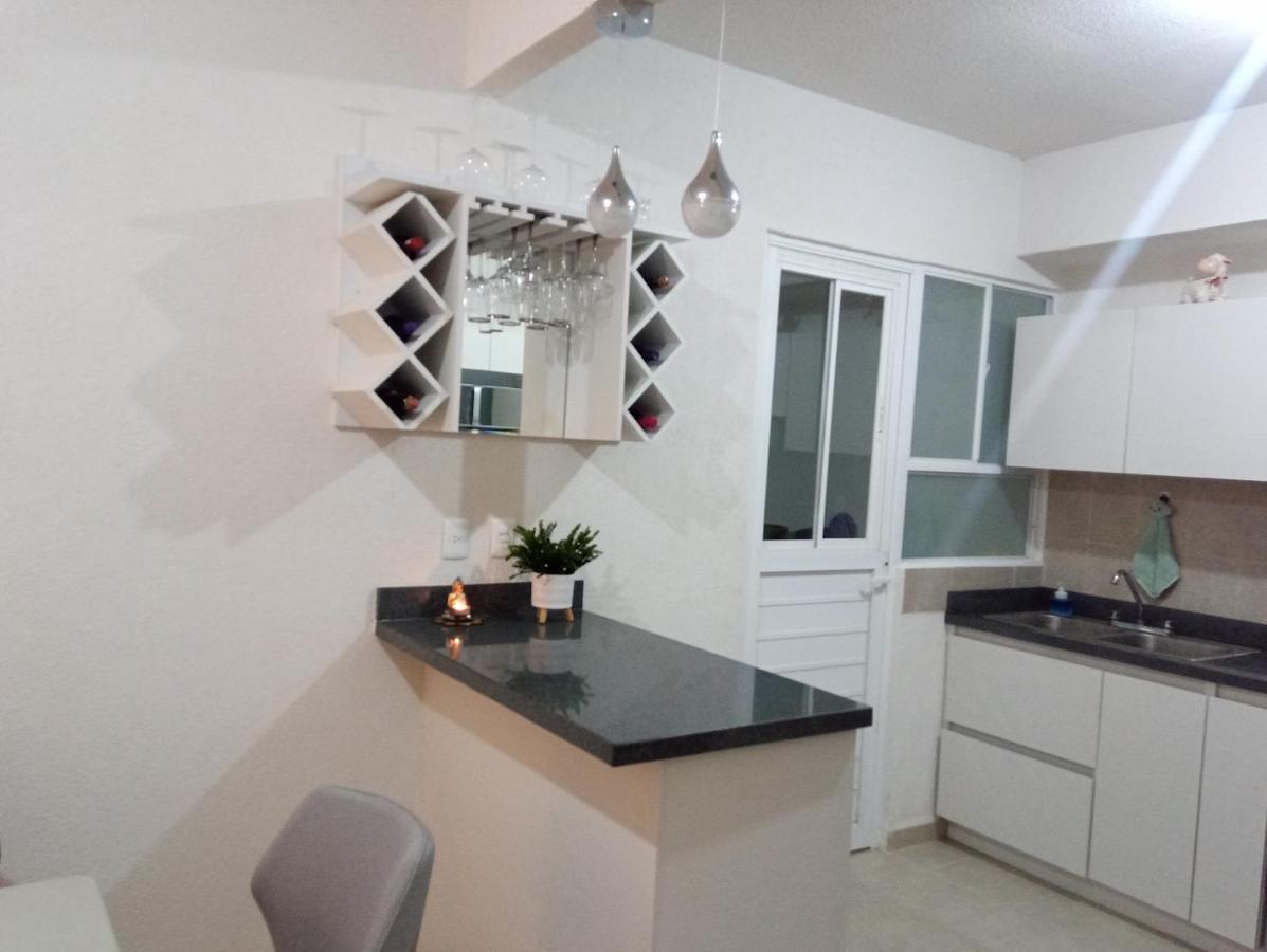Angie's Deluxe Apartment