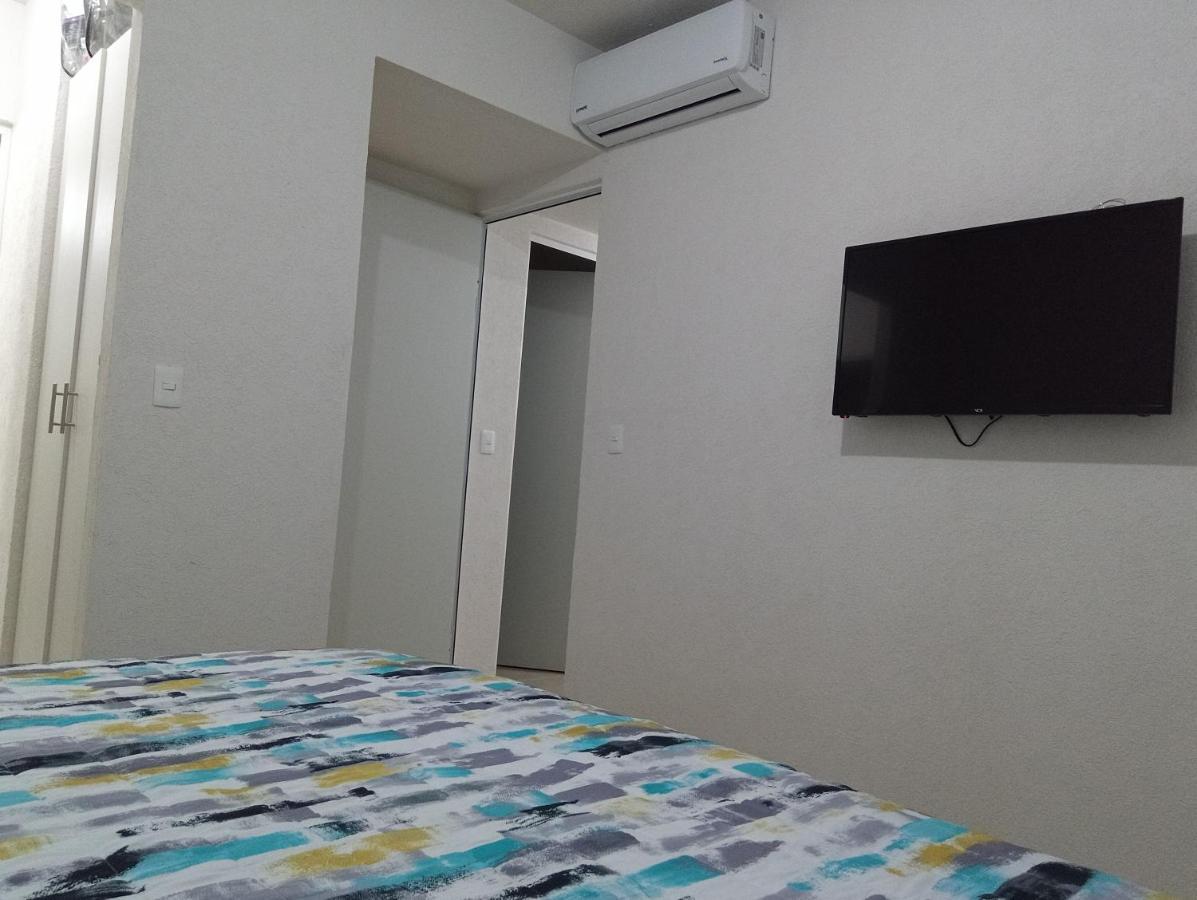 Angie's Deluxe Apartment *