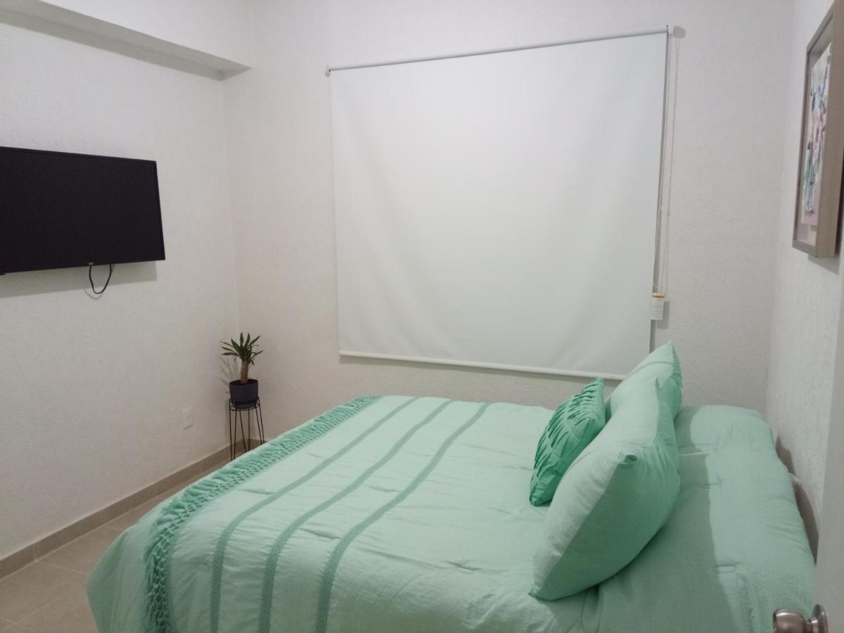 Angie's Deluxe Apartment *