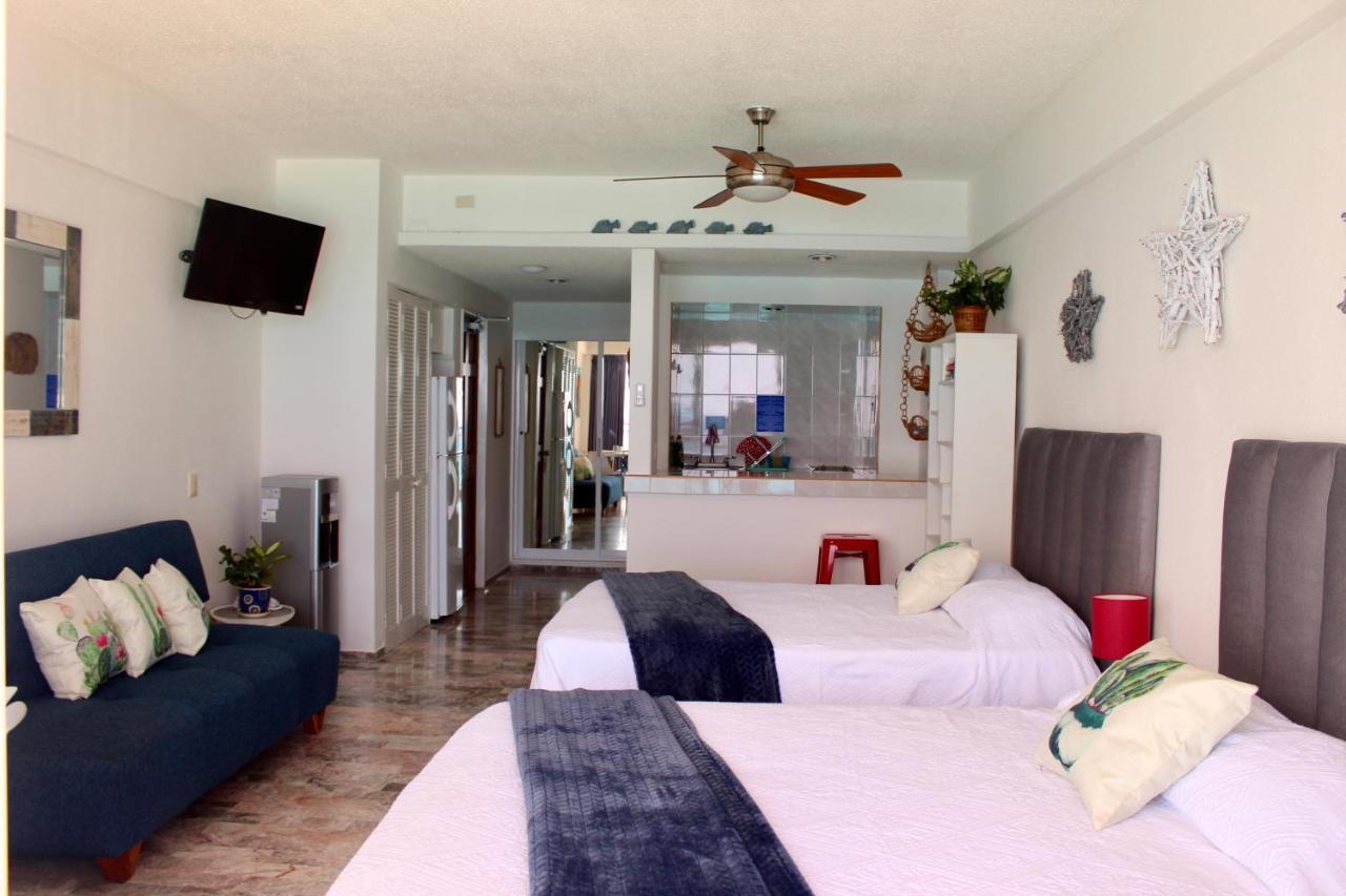 Oceanside - Stunning Views, Ideal Location *
