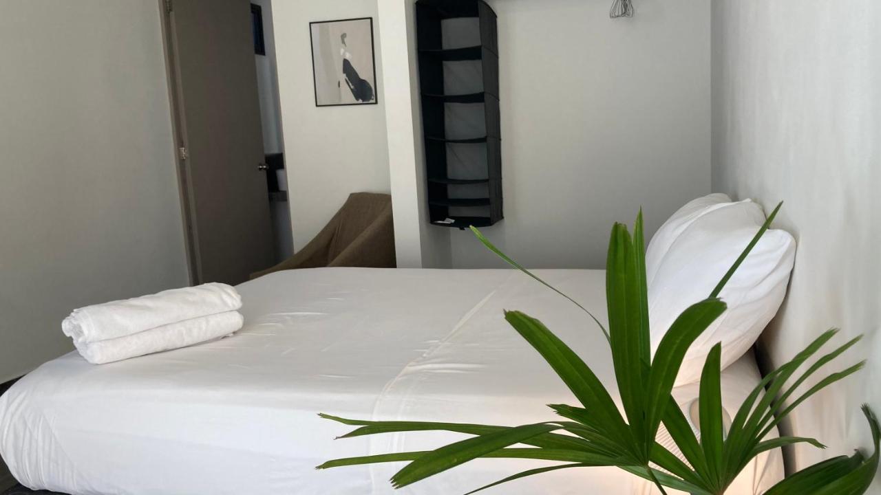 Apartment Amazing Studio 2 With Terrace, Close To Ado, Beaches And Strip, Fast Wifi *
