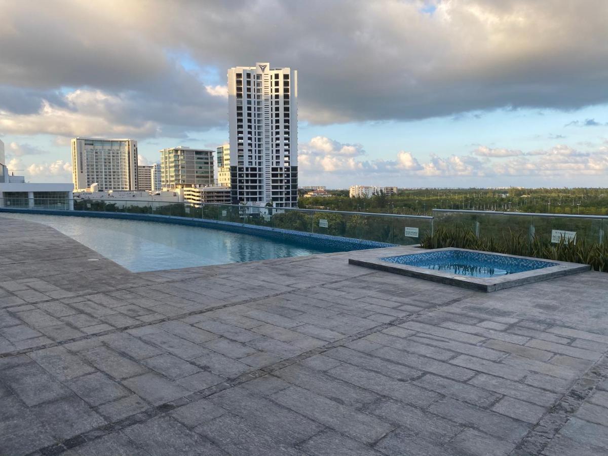 Apartment Malecon *