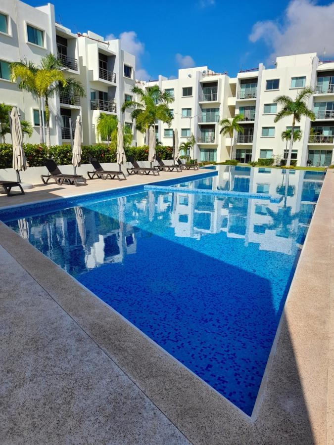 Gorgeous Hoestel Long Island! Apartment